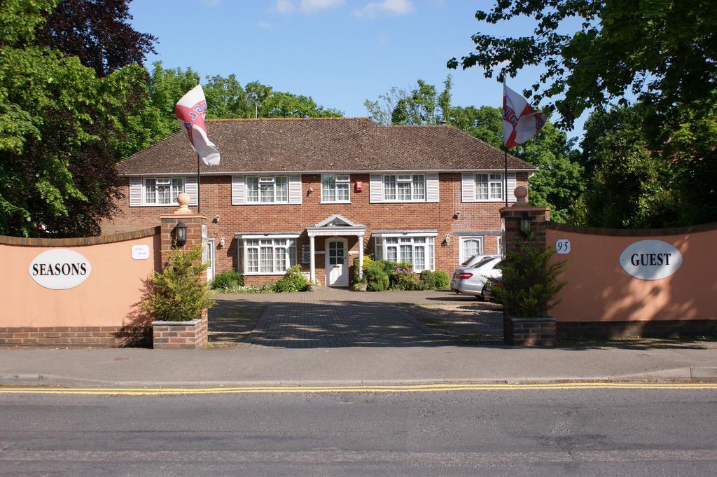 All Seasons Gatwick Guest House & Parking Horley Zewnętrze zdjęcie